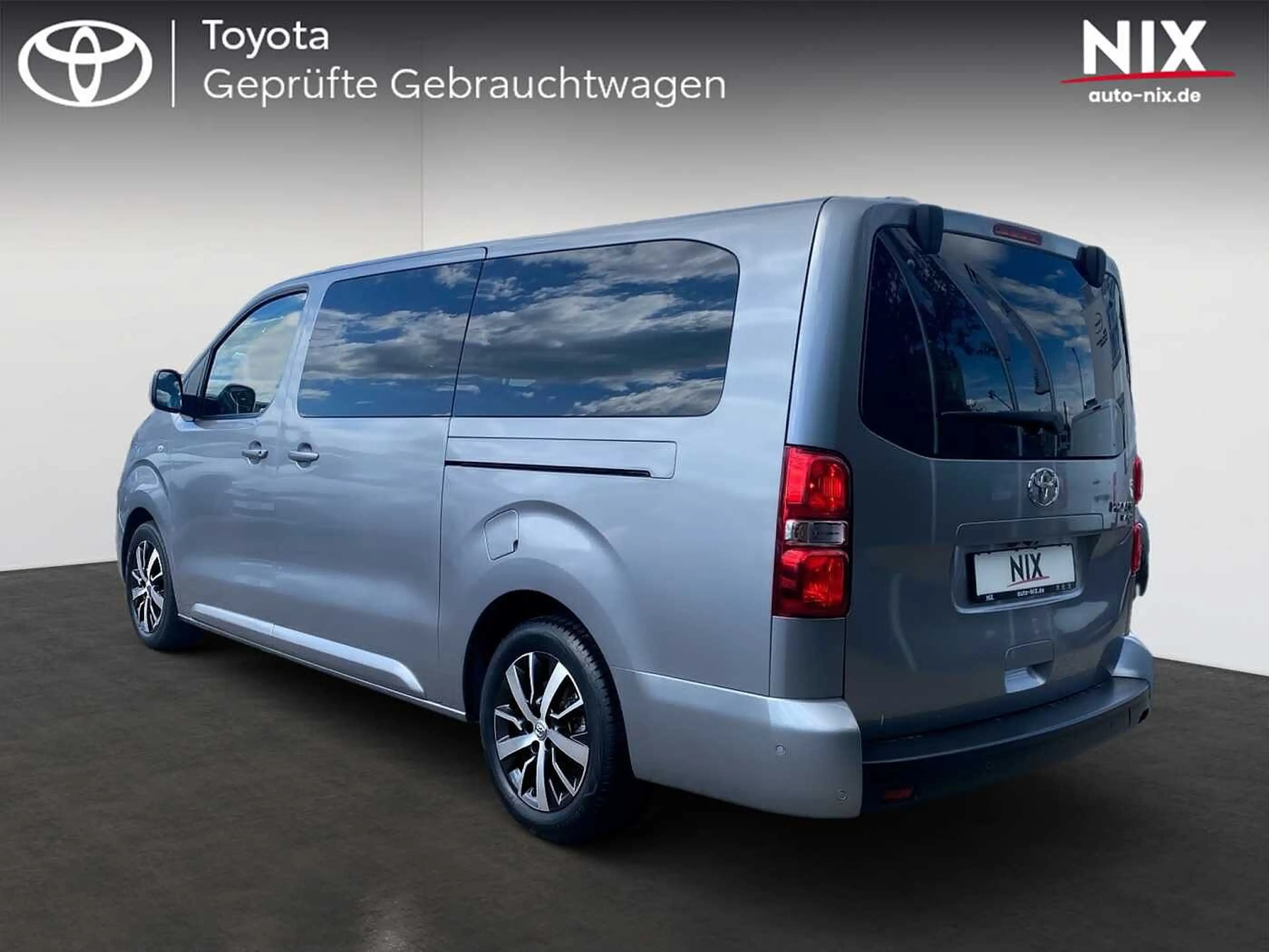 Toyota Proace Verso 2.0 D-4D L2 Team D — photo 2