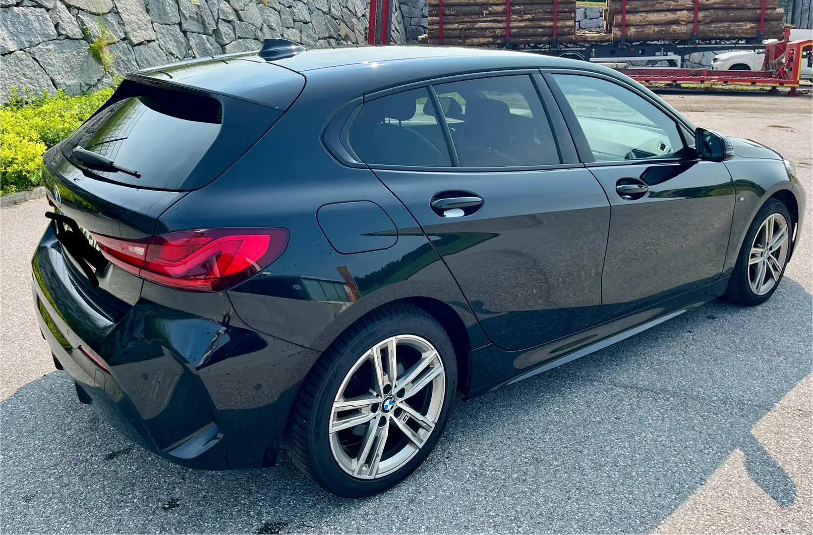 BMW 118 118i Aut. Schwarz - 2