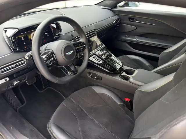 Aston Martin Vantage Coupé Ansicht 9