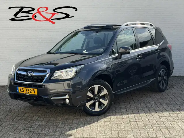 Subaru Forester 2.0 Premium Automaat Trekhaak Clima Cruise Camera