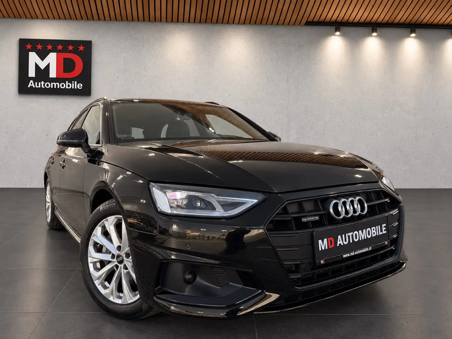 Audi A4 40 TDI QUATTRO advanced Schwarz - 2