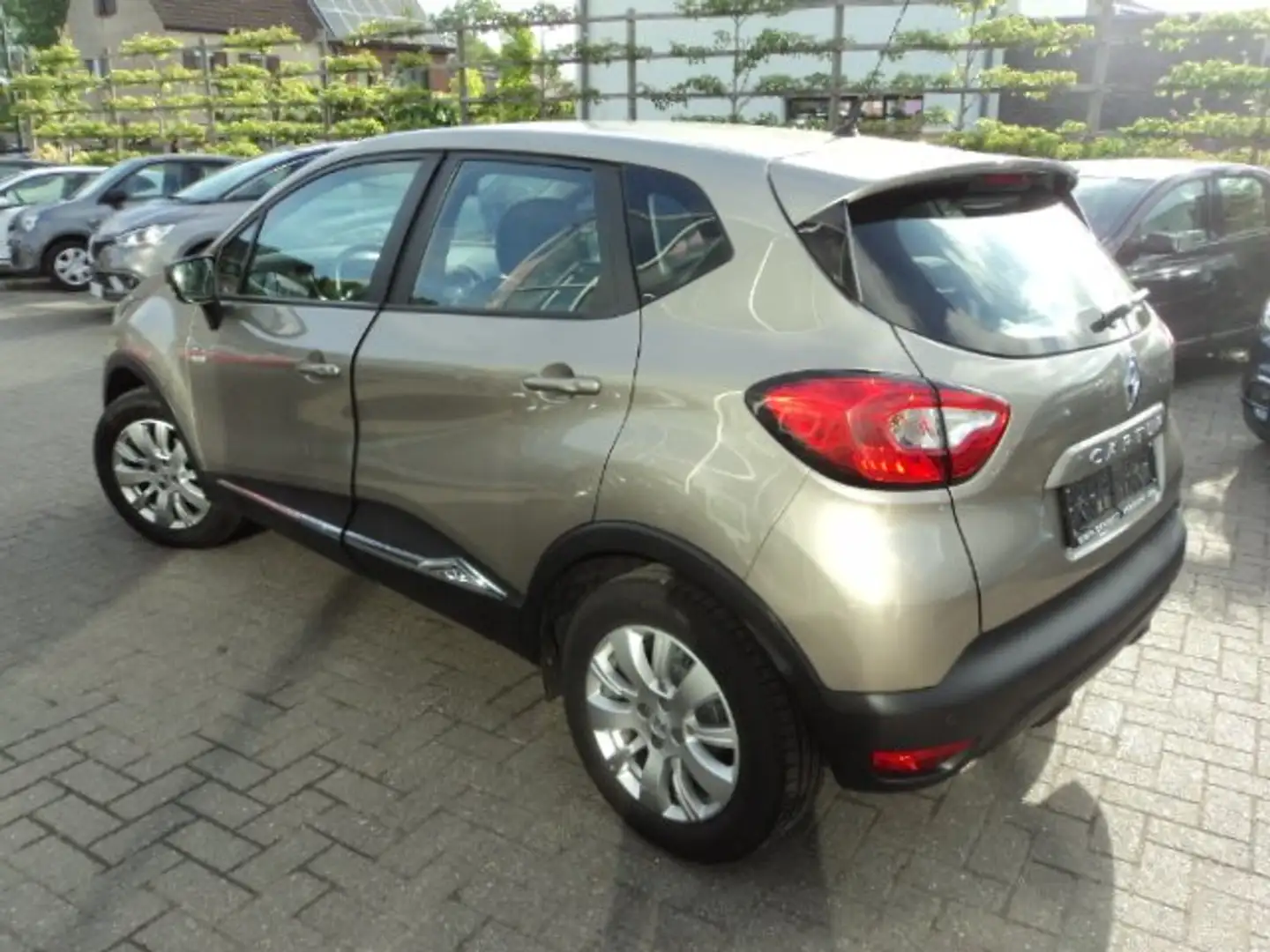 Renault Captur 0.9 TCe Energy Zen Beige - 2