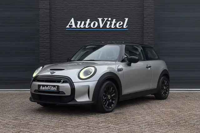 MINI Cooper SE 33 kWh | Camera | Sportleder | Comfort Access | St