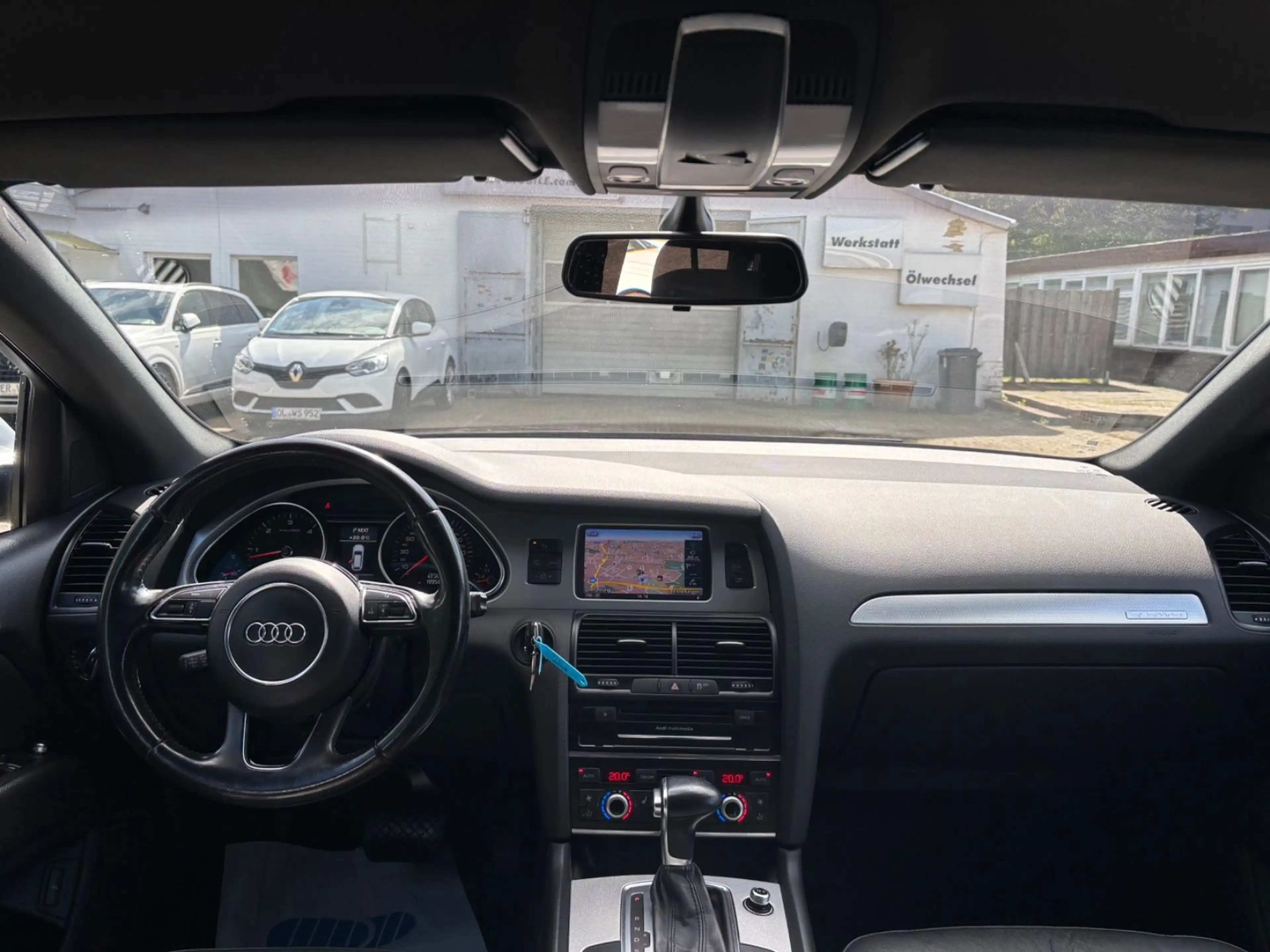 Audi Q7 3.0 TDI quattro Leder Navi 3.5t AHK Tüv neu — photo 7