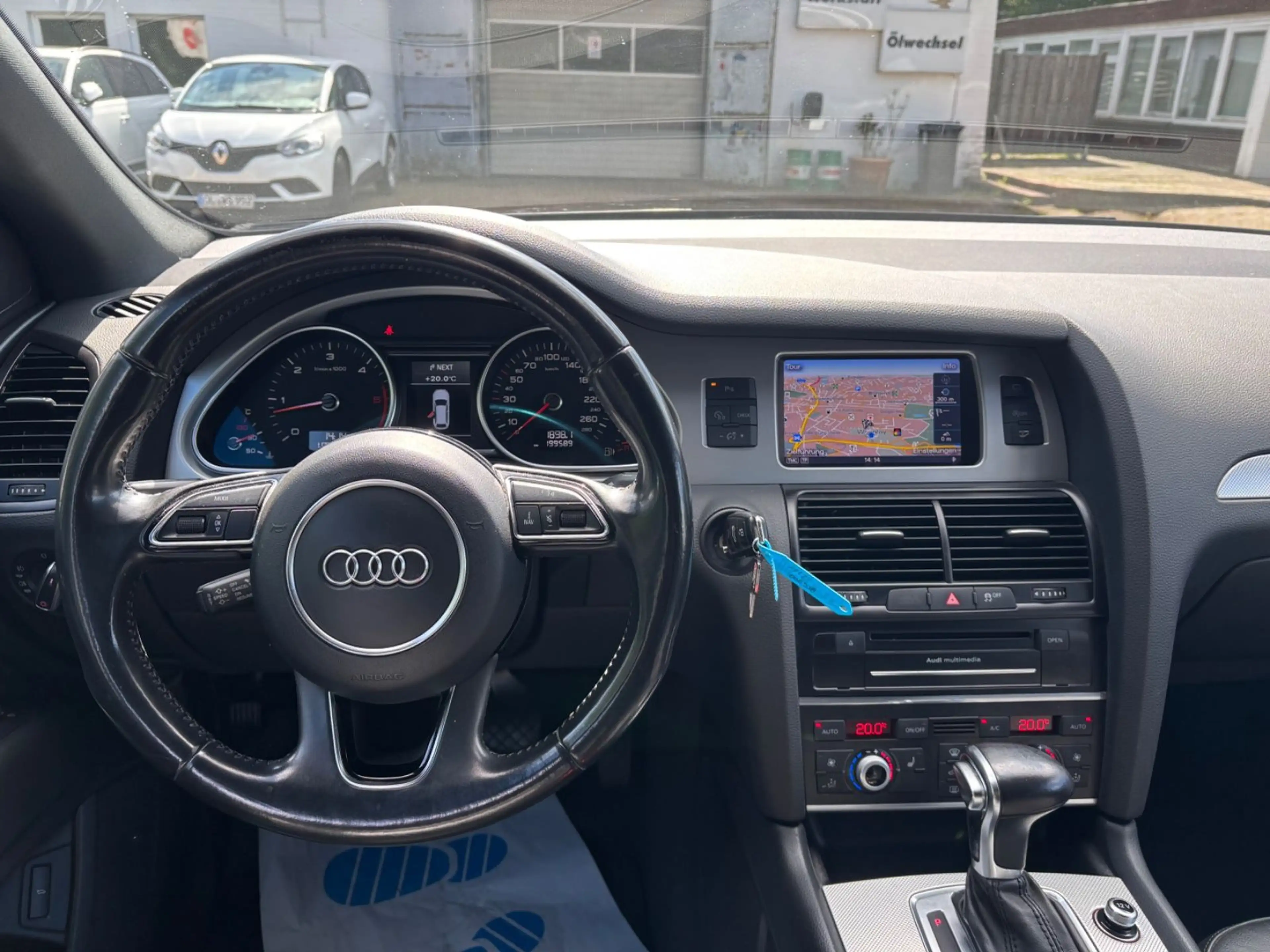 Audi Q7 3.0 TDI quattro Leder Navi 3.5t AHK Tüv neu — photo 8