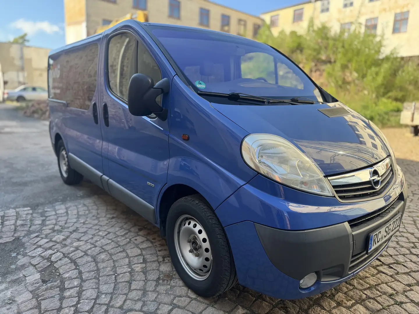 Opel Vivaro 2.0 CDTI L1H1 Life Blau - 1