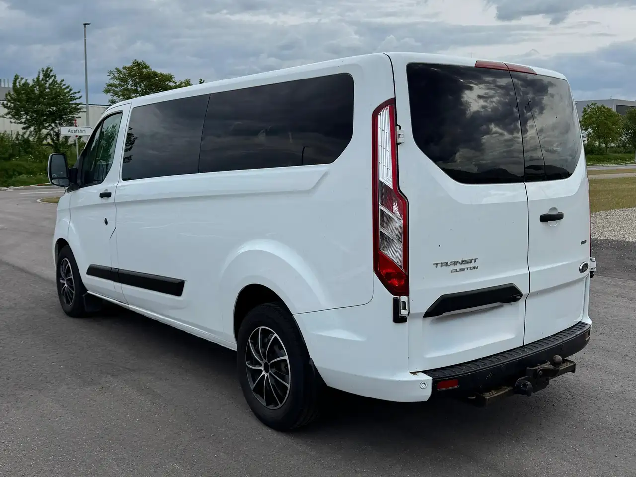 Ford Tourneo Custom