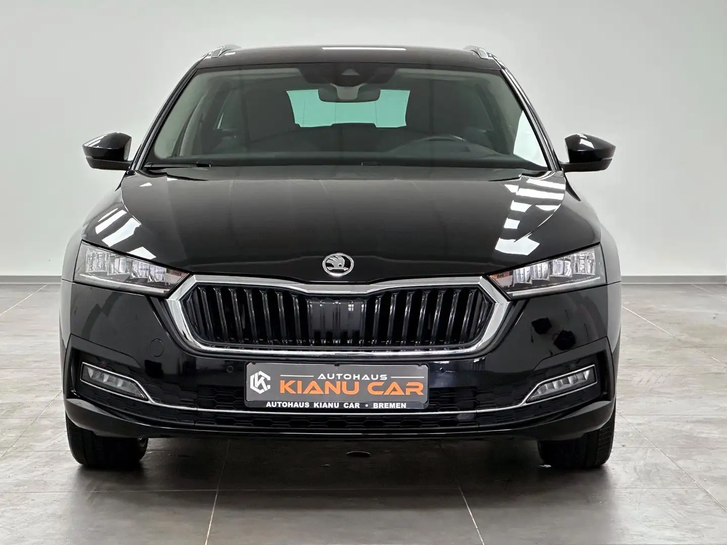 Skoda Octavia FirstEdition.HEAD-UP.LED.NAVI.DIGI-TACHO Schwarz - 2
