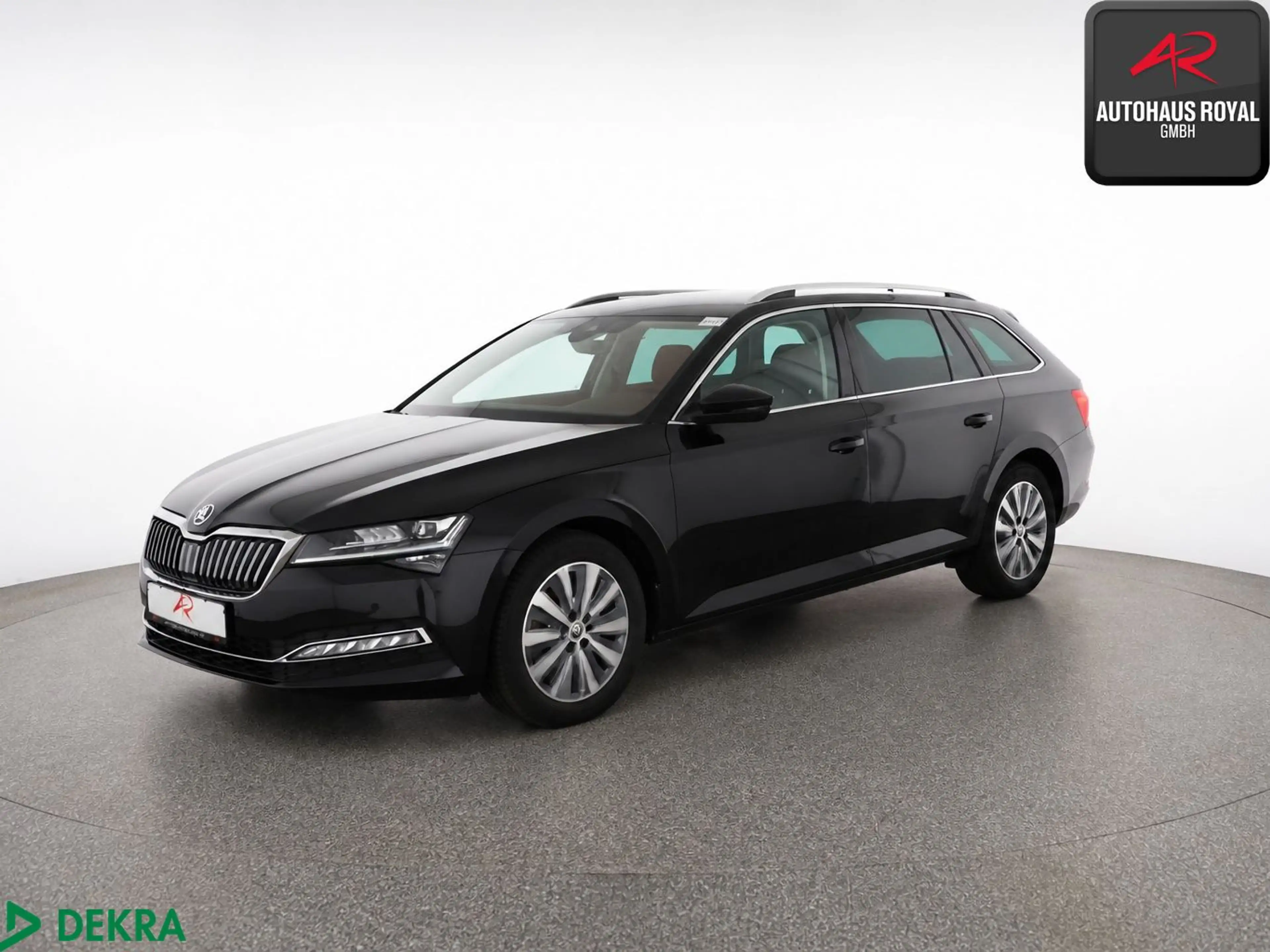 Skoda Superb Combi 2.0 TDI STYLE MATRIX,KAMERA,MEMORY