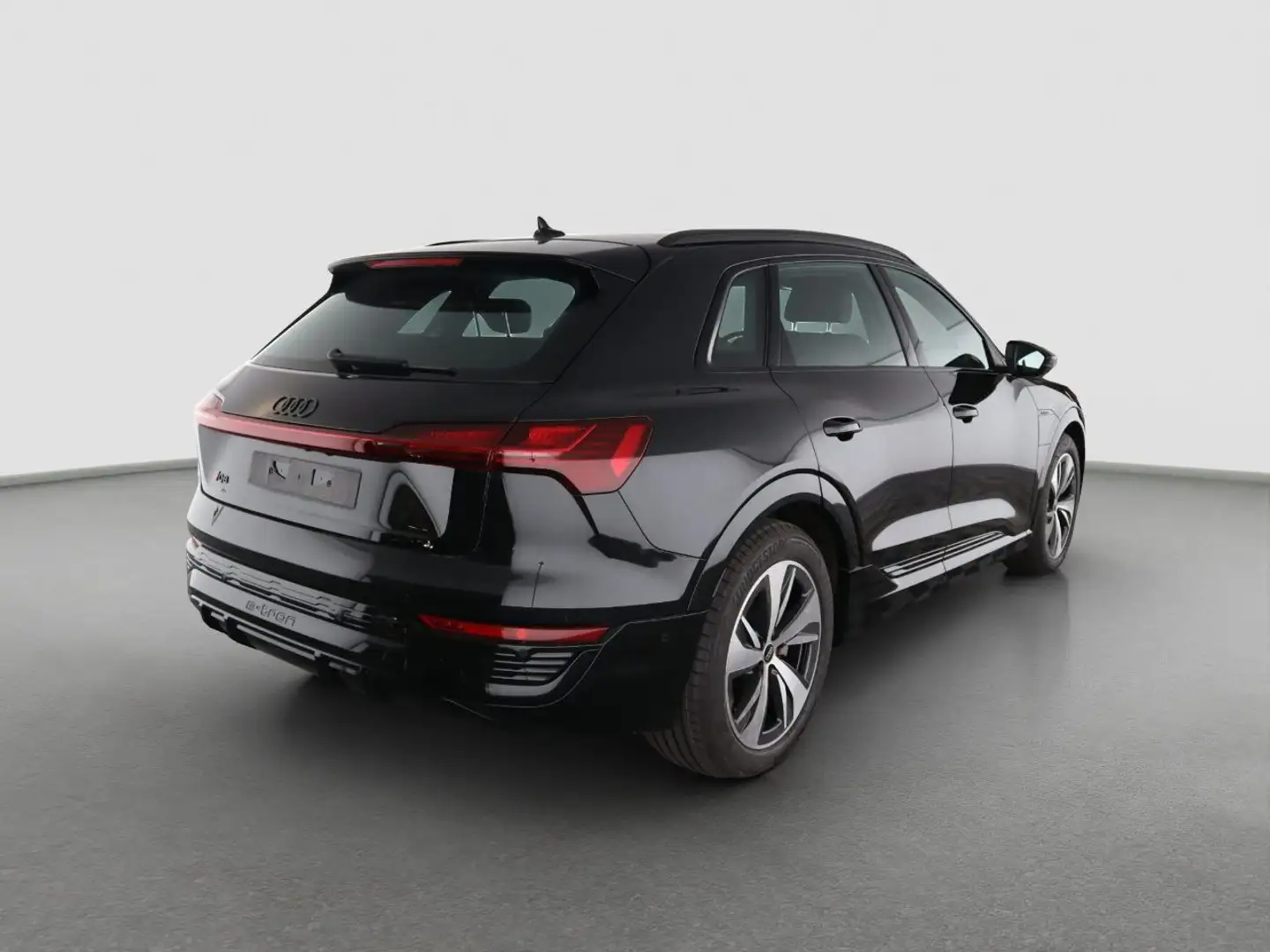 Audi Q8 e-tron 50 quattro S-LINE*NAVI-PLUS*HUD*MATRIX Schwarz - 2