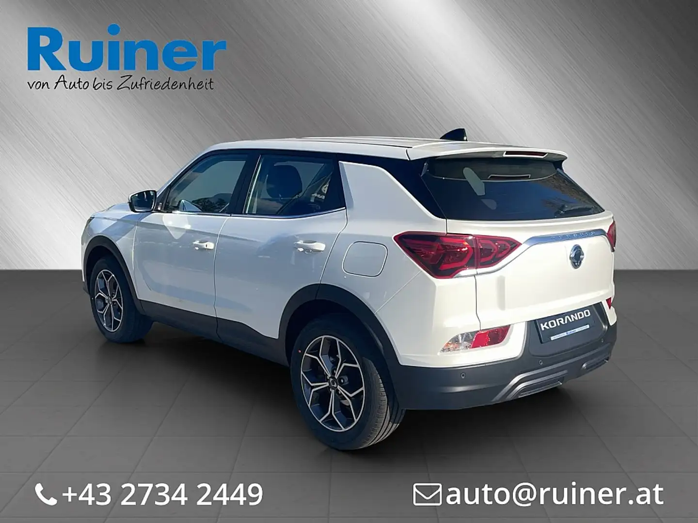 SsangYong Korando 1,5 GDI Club Aut. mit Club Plus Paket Bílá - 2