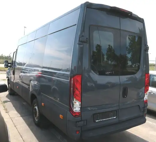 Iveco Daily Kasten HKa 35 S ... V Radstand 4100