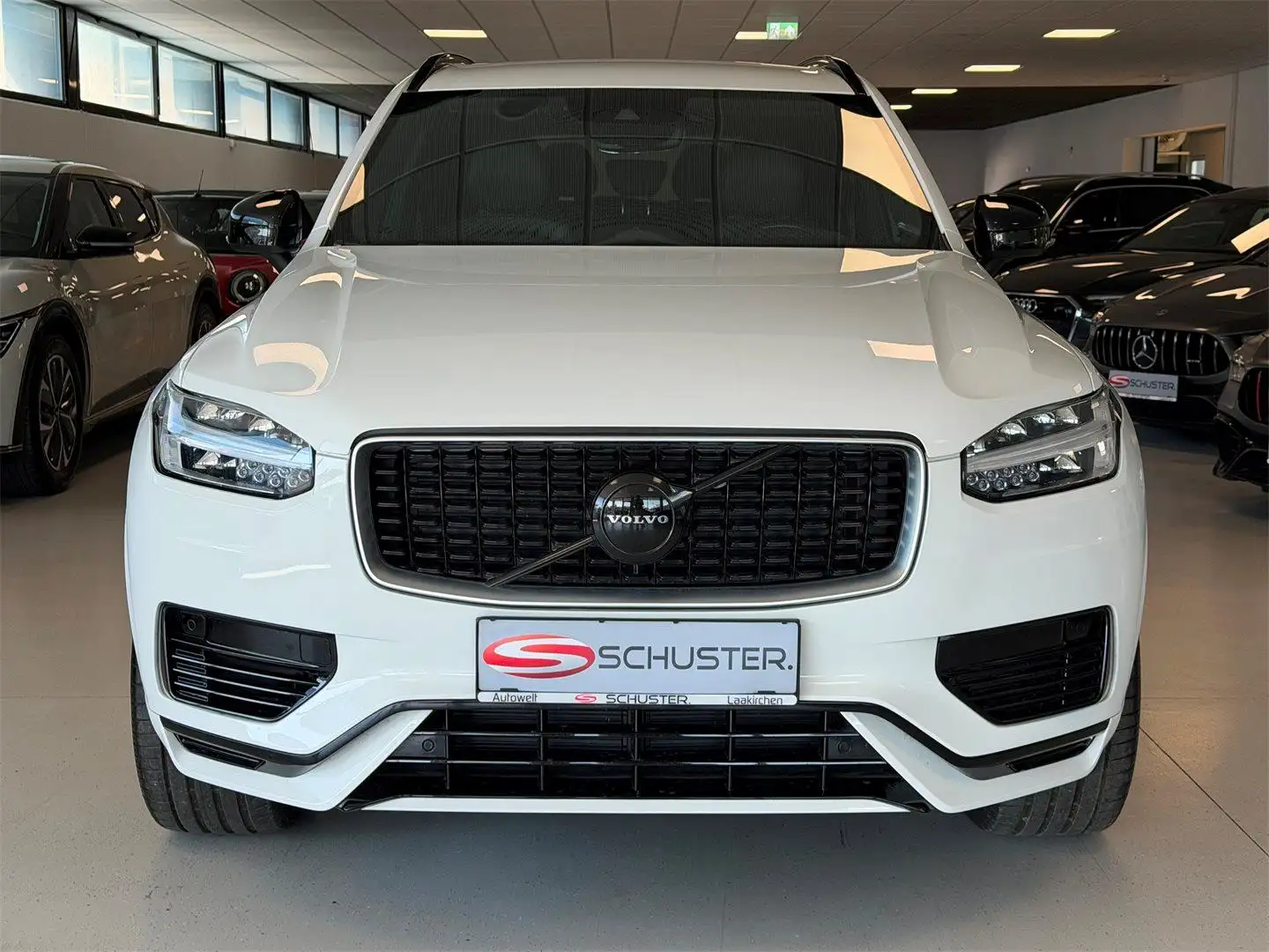 Volvo XC90 T8 AWD Geartr. Recharge R-Design 7-Sitzer Weiß - 2