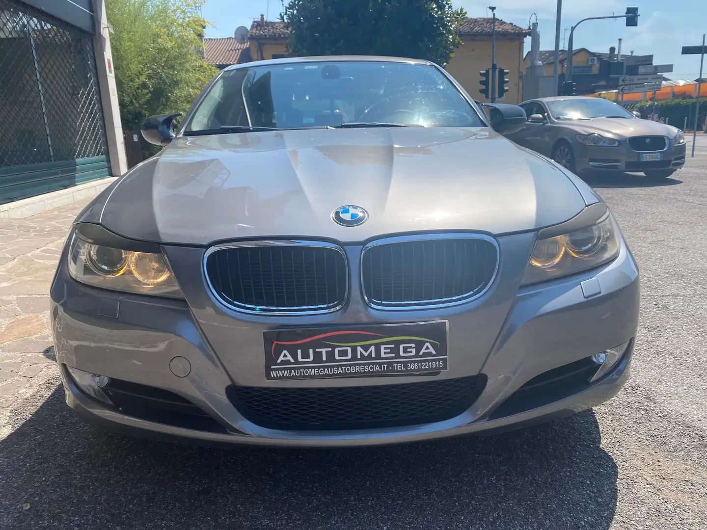 BMW 318 318d Touring 2.0 143cv Grigio - 2