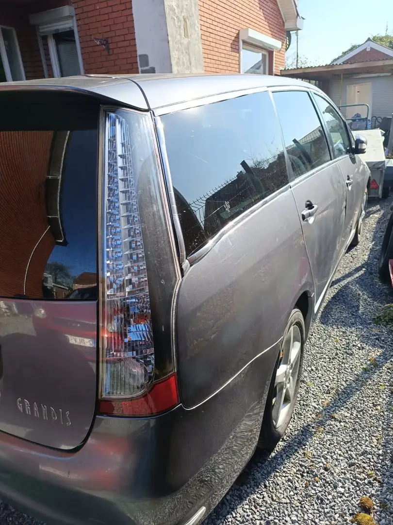 Mitsubishi Grandis 2.0 DI-D Intense 7 places - 2