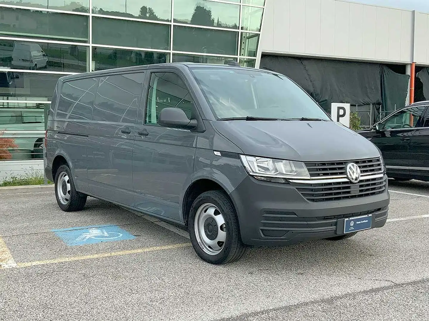 Volkswagen T6 Transporter 2.0 TDI 150CV PL Furgone Business Gris - 1