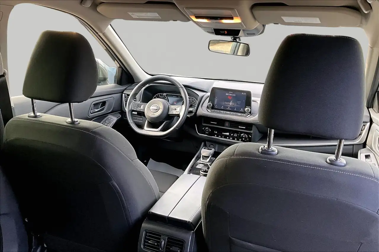 Nissan Rogue снимка Nissan Rogue