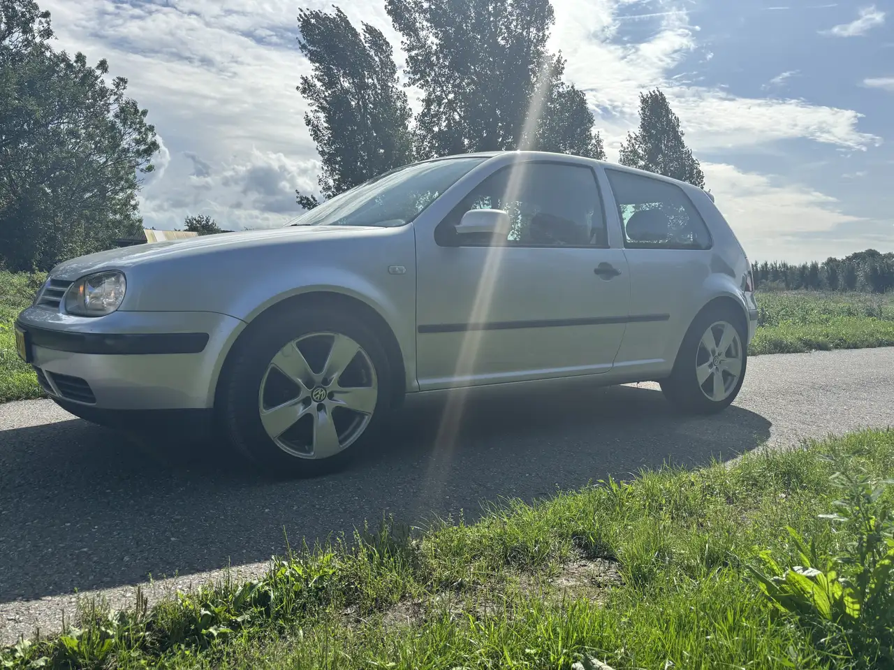 Volkswagen Golf 1.6-16V Trendline, foto 5