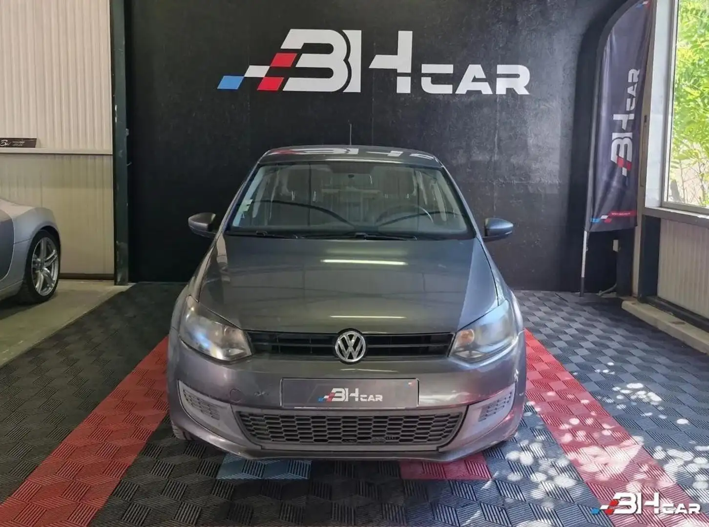 Volkswagen Polo 1.2 TDI 75 TREND LINE Grau - 2