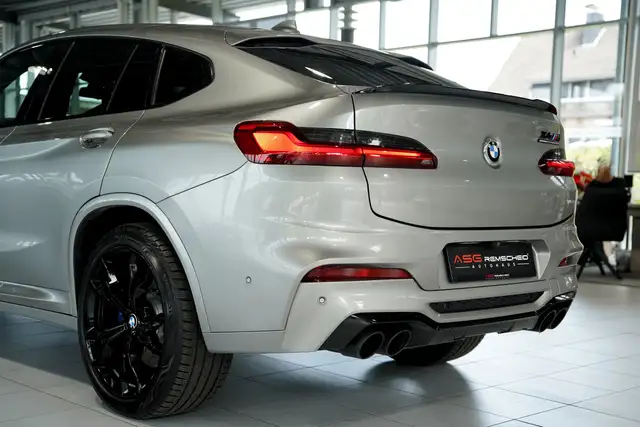 BMW X4 M view 14