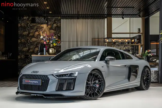 Audi R8 5.2 FSI V10 quattro Plus | Carbon in-Exterieur | B