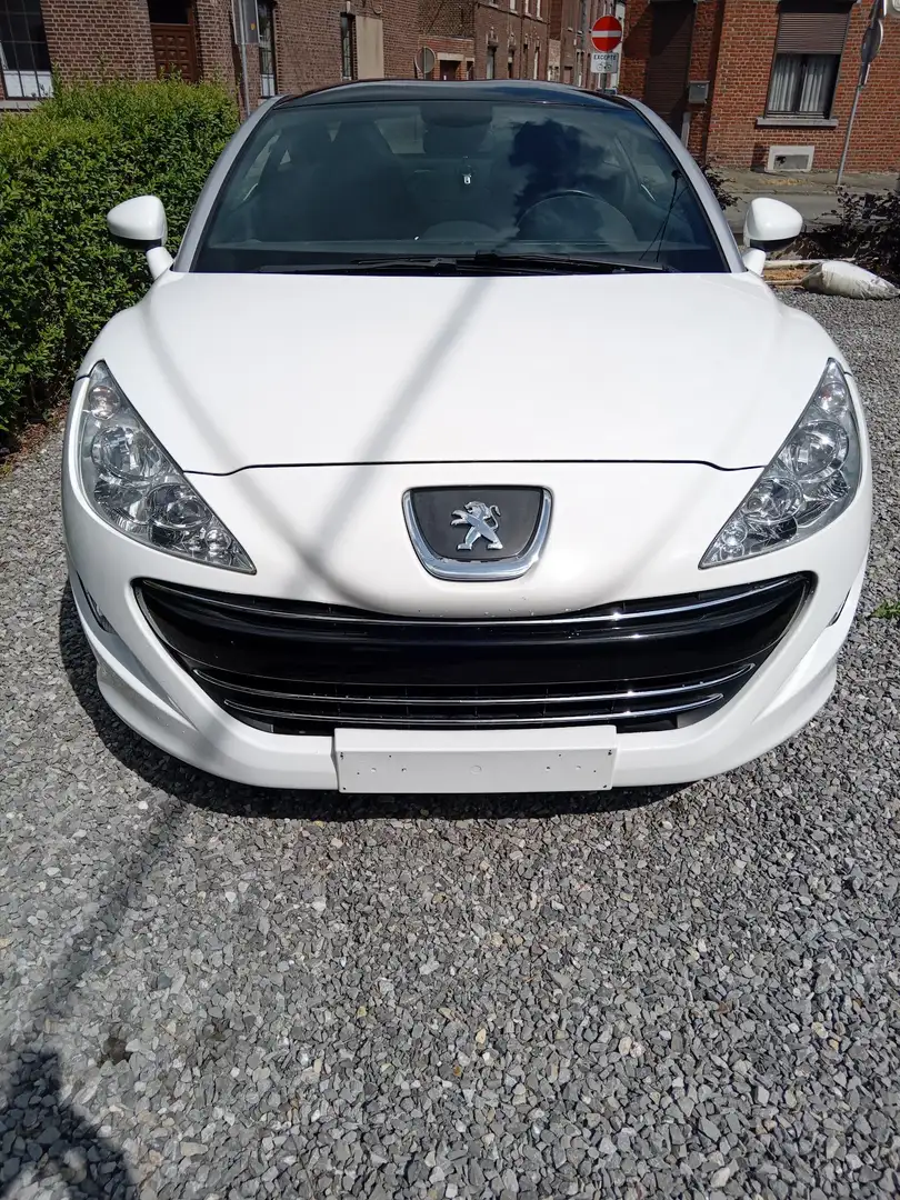 Peugeot RCZ - 2