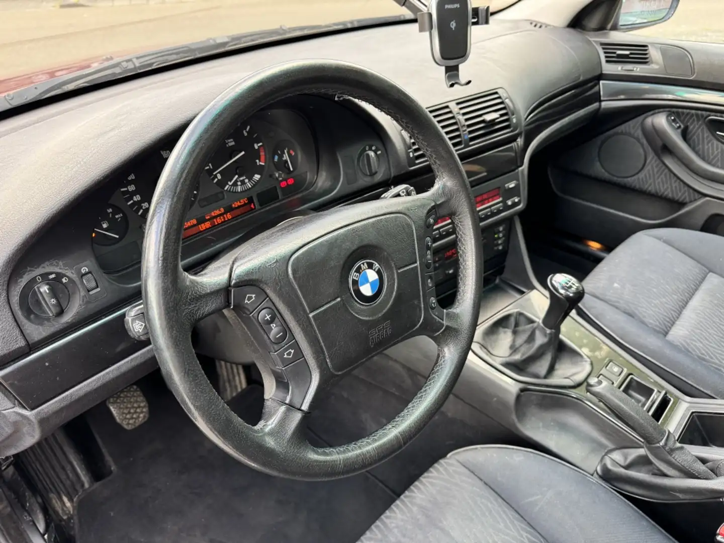 BMW 528 5-serie Touring 528i Executive Dakje Airco Cruise Rood - 2