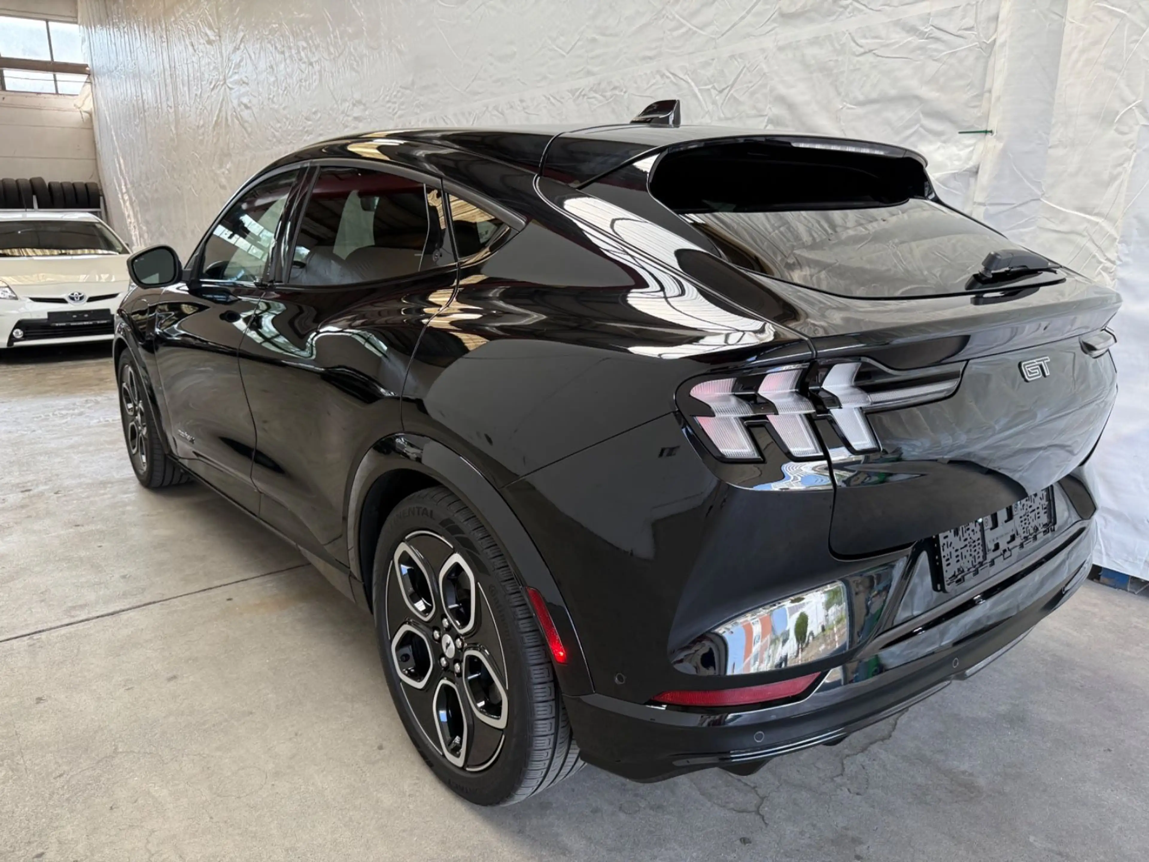 Ford Mustang Mach-E 358kW AWD GT Pano360 B&O 4x4 — photo 7