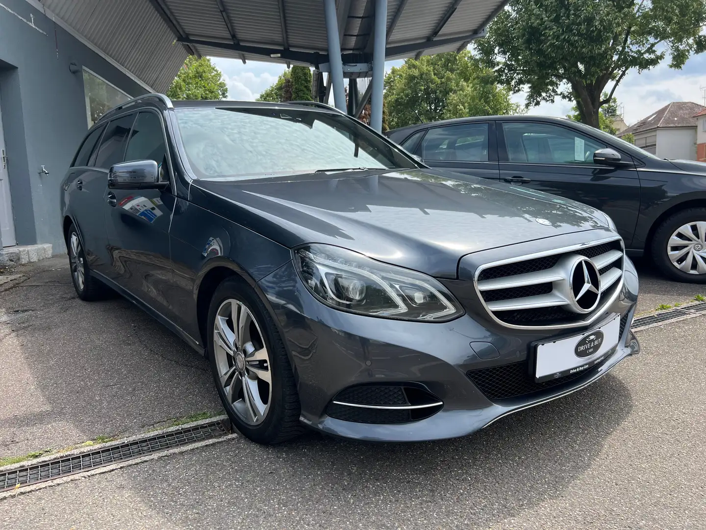 Mercedes-Benz E 220 E 220 CDI BlueEfficiency Gris - 2