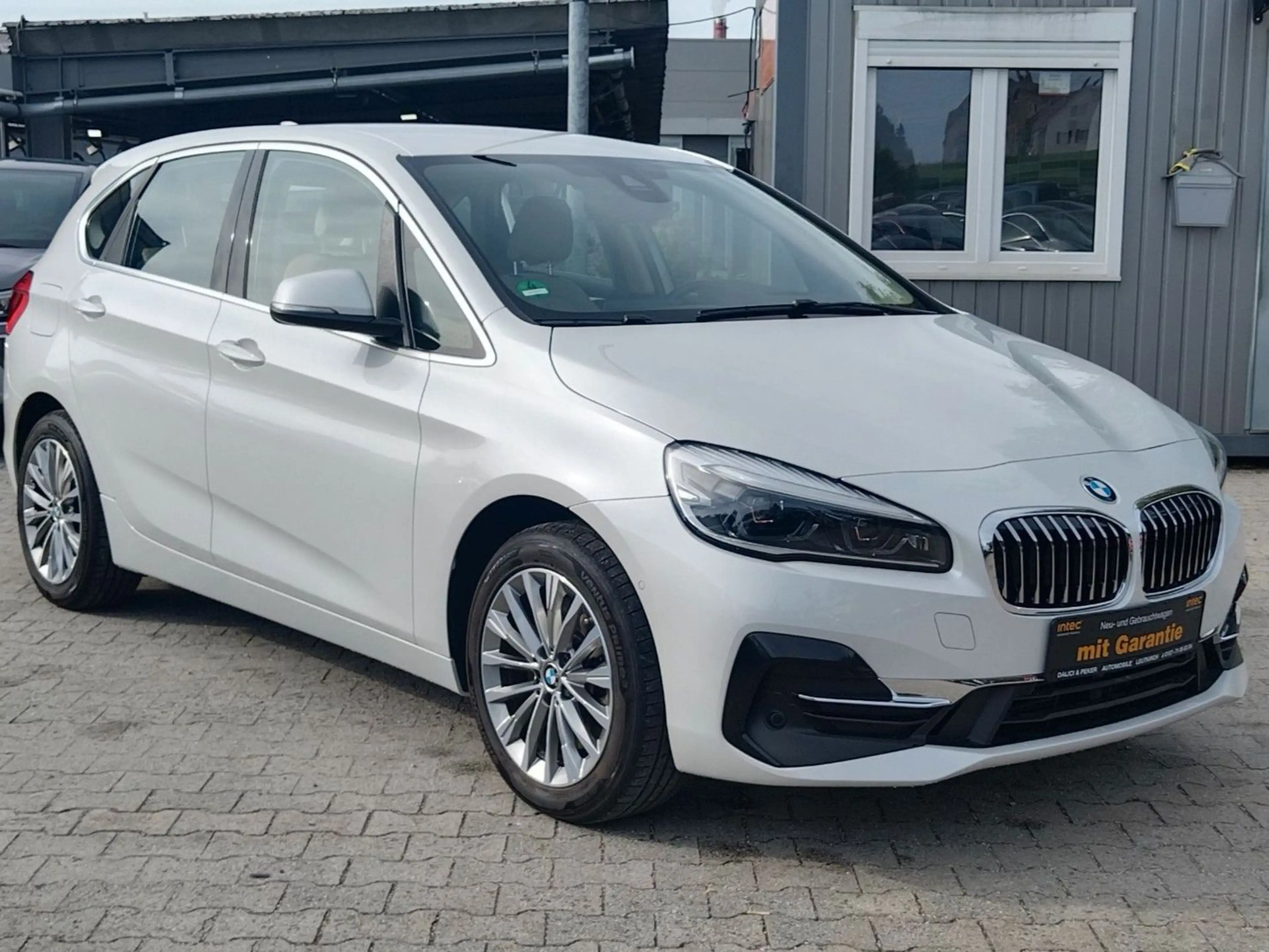 BMW 225 2 Active Tourer 225 xe Luxury Line