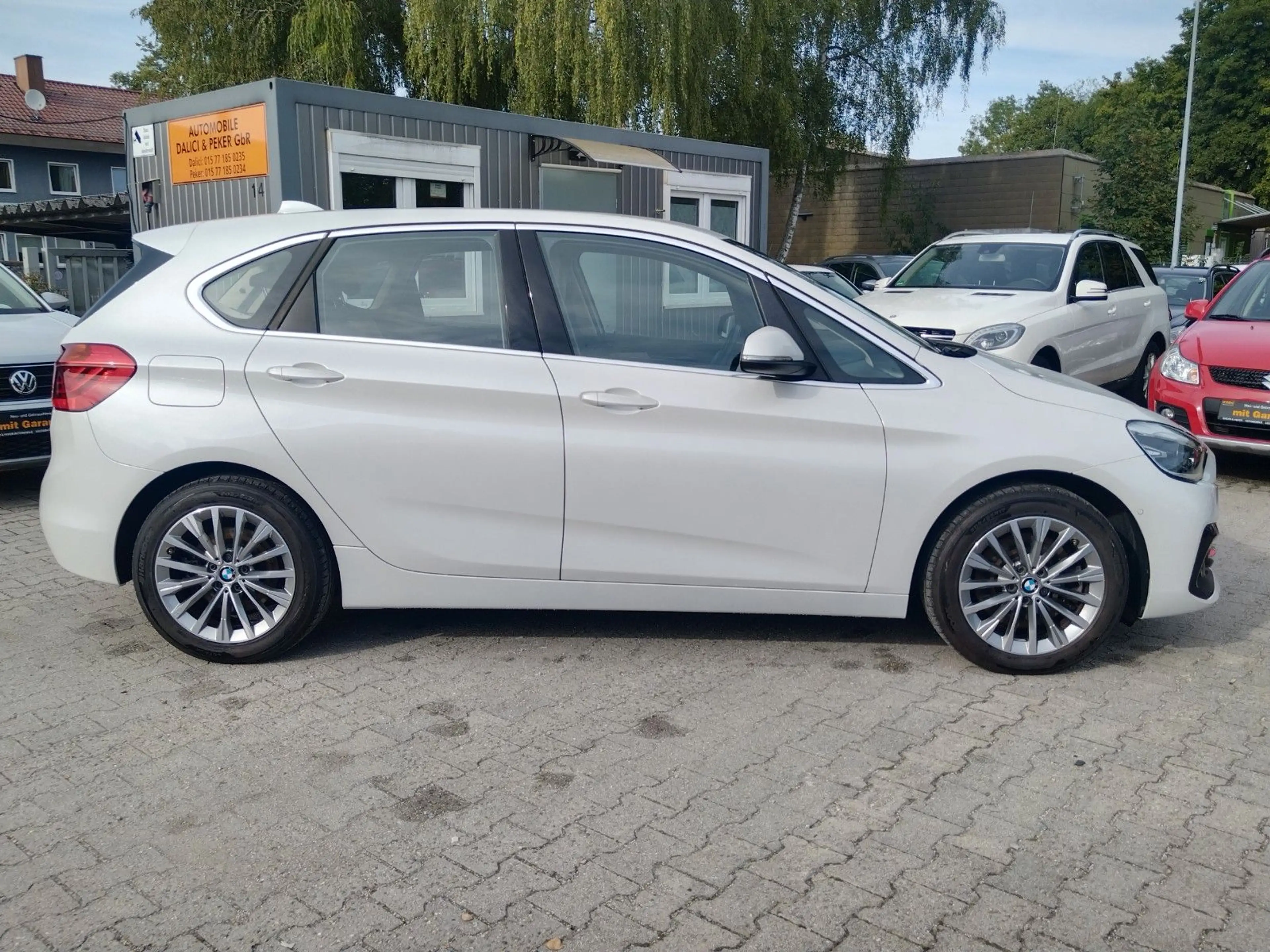 BMW 225 2 Active Tourer 225 xe Luxury Line — photo 4