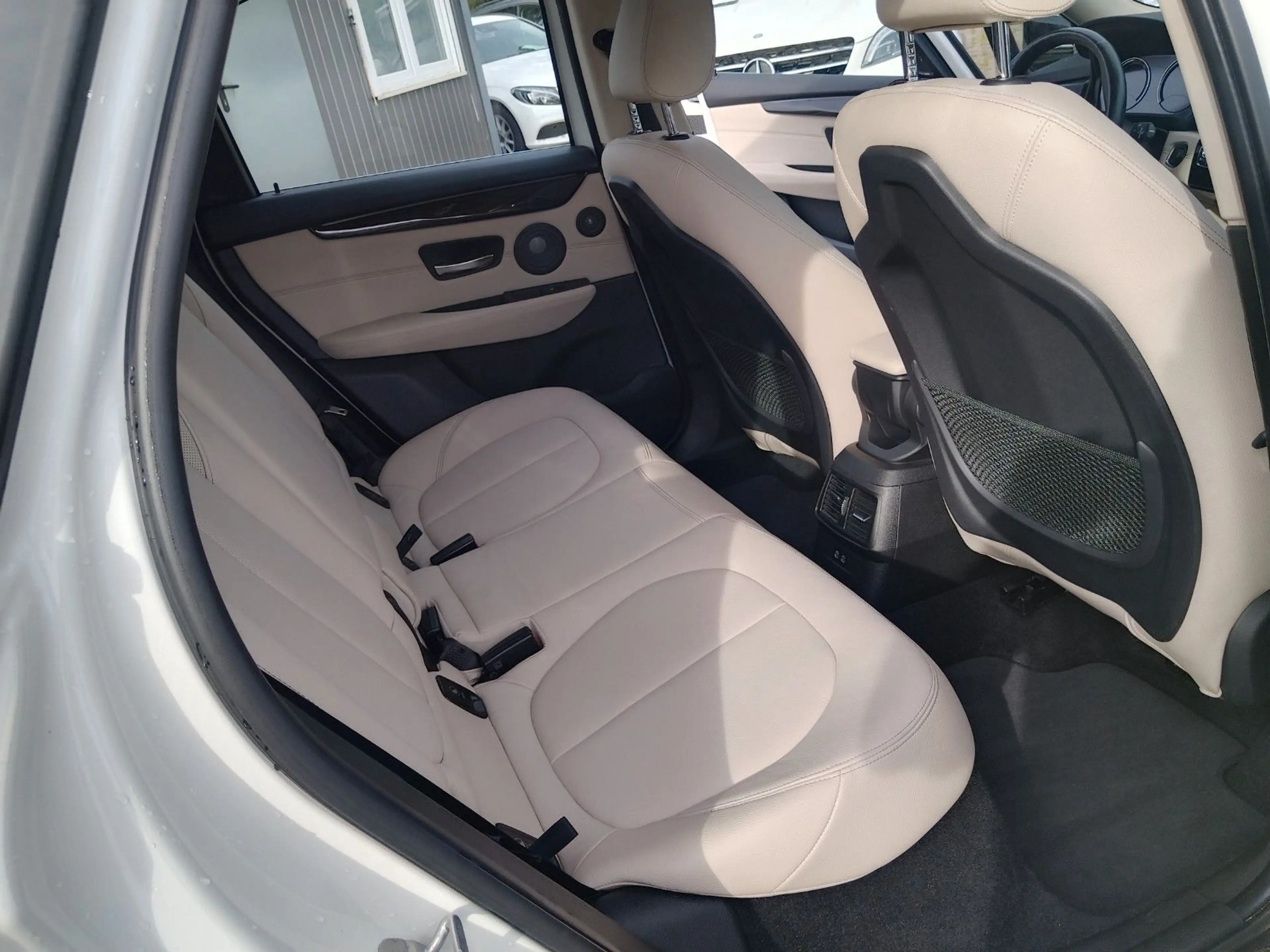 BMW 225 2 Active Tourer 225 xe Luxury Line — photo 14