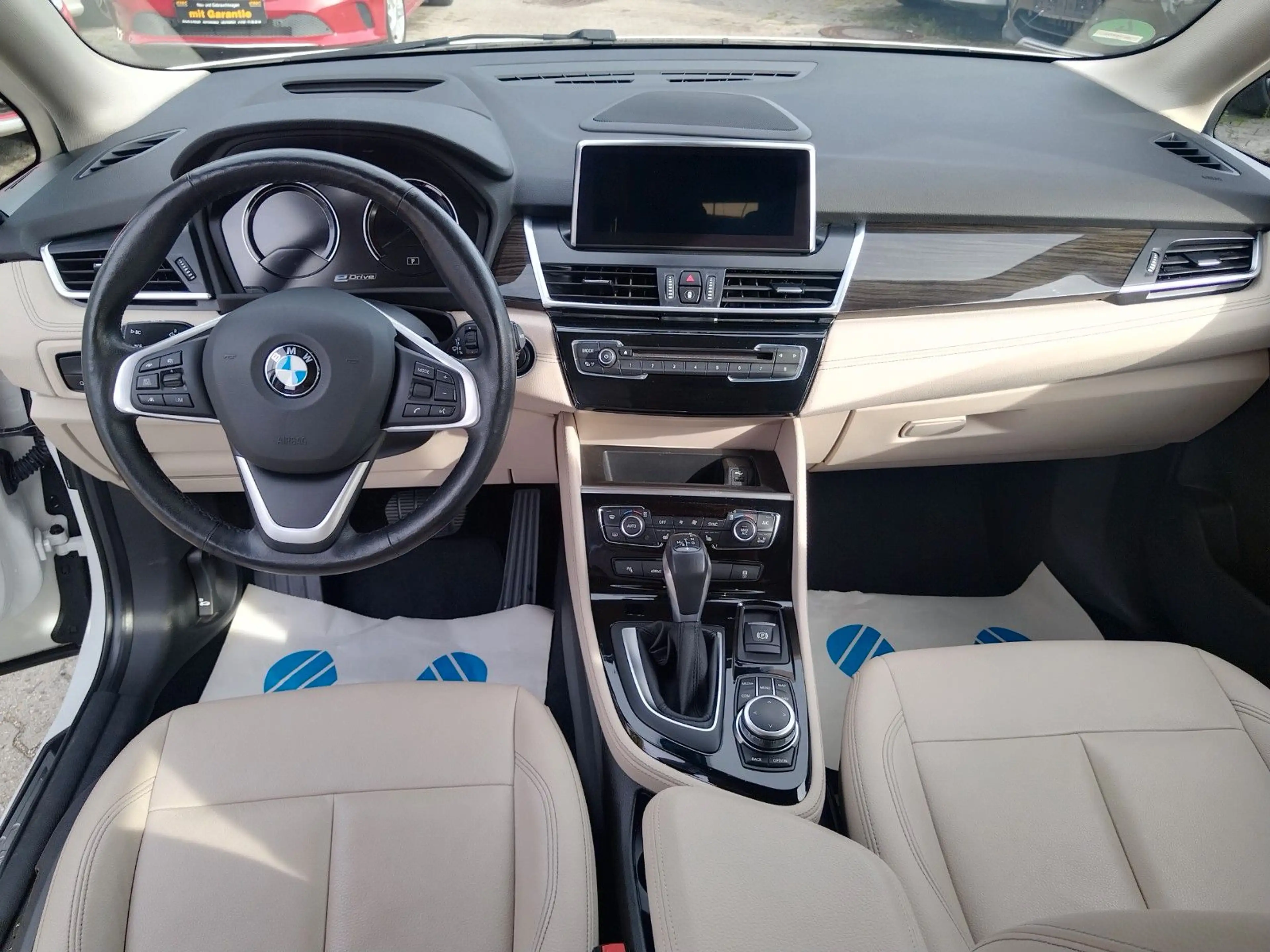 BMW 225 2 Active Tourer 225 xe Luxury Line — photo 12
