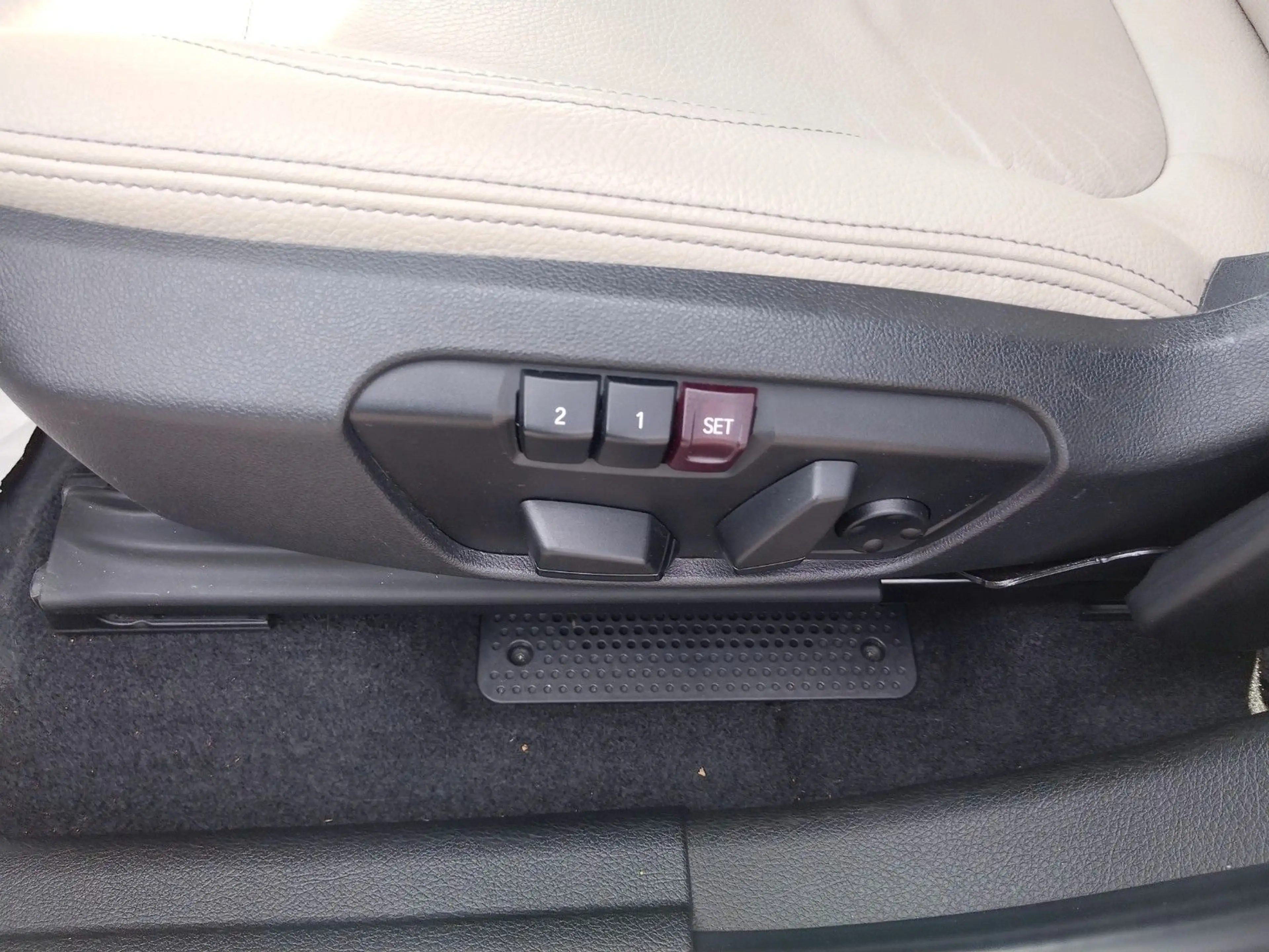 BMW 225 2 Active Tourer 225 xe Luxury Line — photo 15