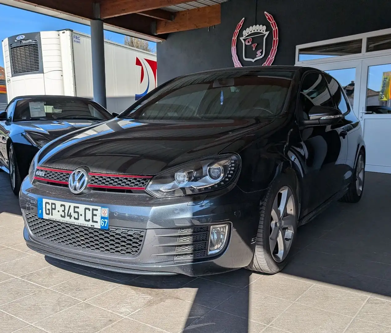 Volkswagen Golf 2.0 TSI 210CH GTI 3P Gris - 1