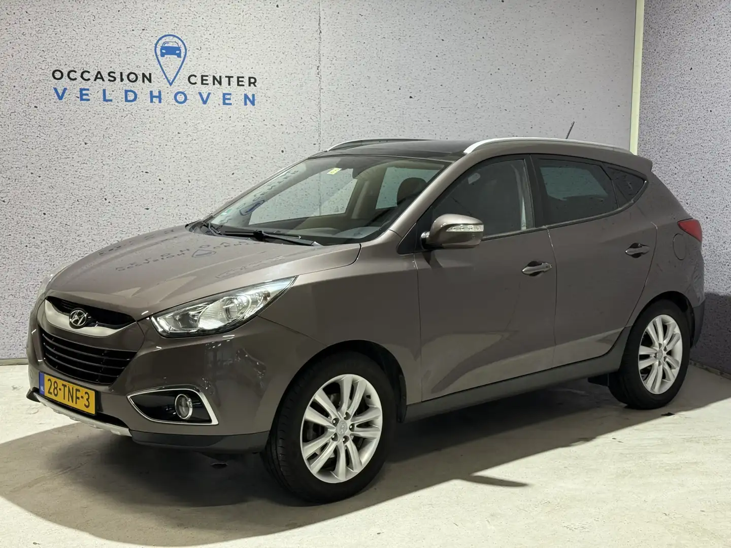 Hyundai iX35 2.0i i-Catcher // LEDER // SCHUIFDAK Brun - 1