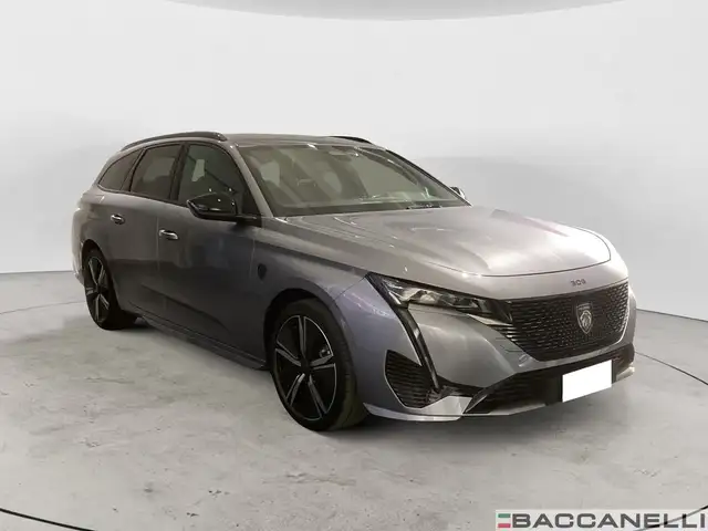 Peugeot 308 view 4