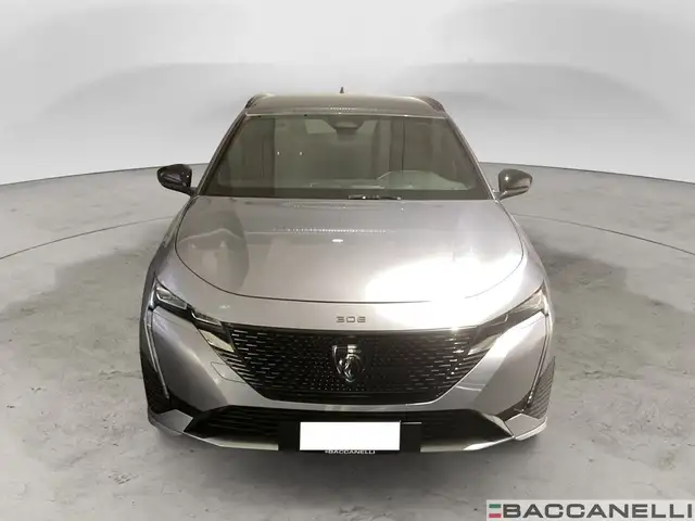 Peugeot 308 view 5