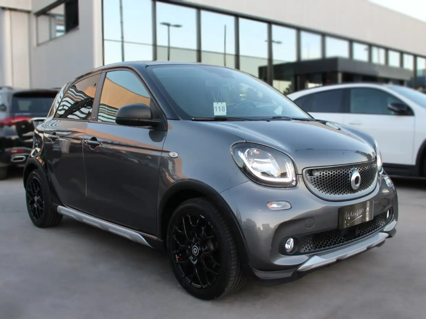 smart forFour 0.9 t Urban (sport edition1) 90cv twinamic Gris - 1