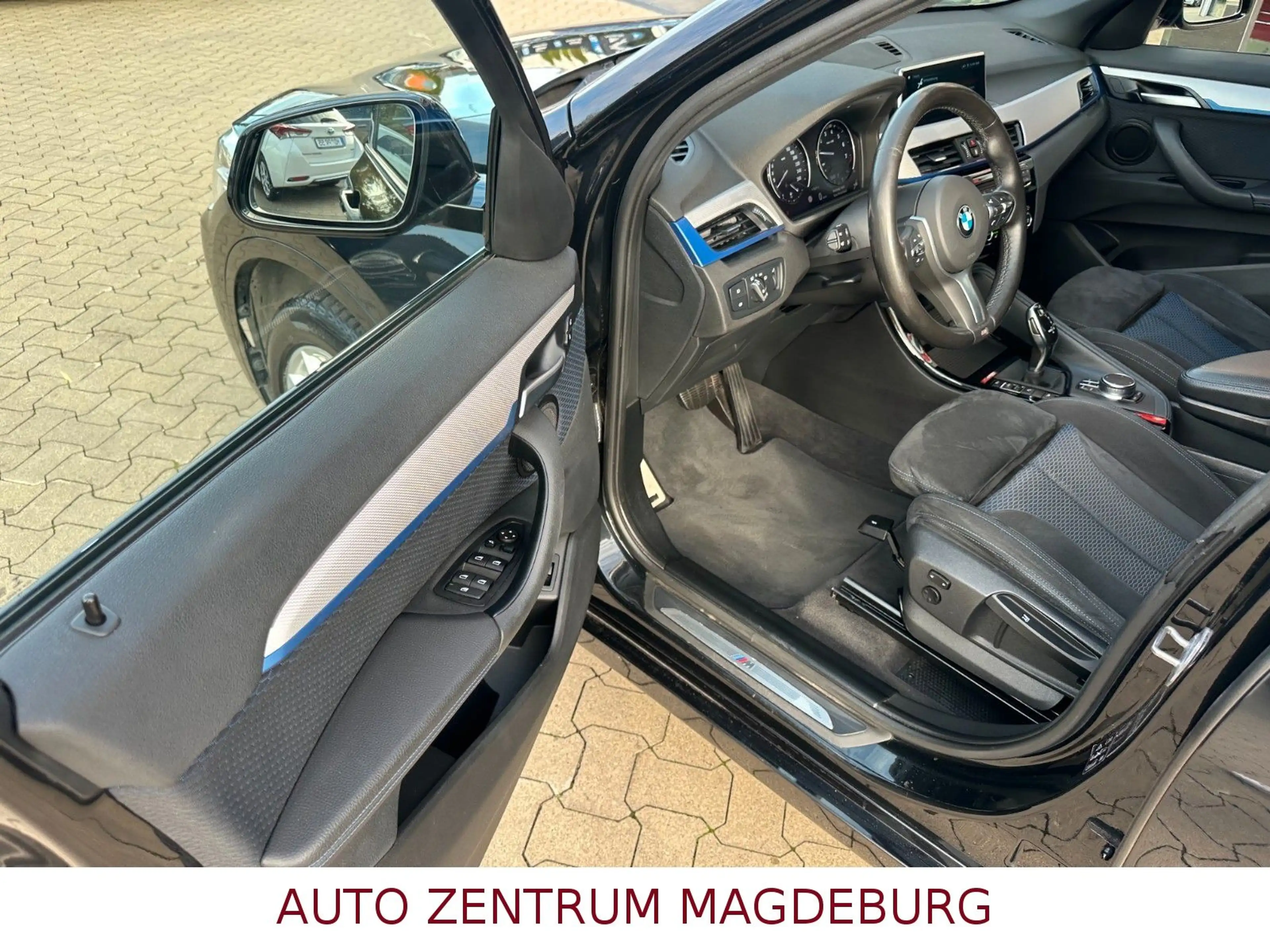BMW X1 xDrive 20iA *M-PAKET*LED*HUD*TEMPO*NAVI*CAM* — photo 13