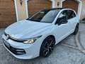 Volkswagen Golf 2,0 TDI Life Black Ed. - thumbnail 1
