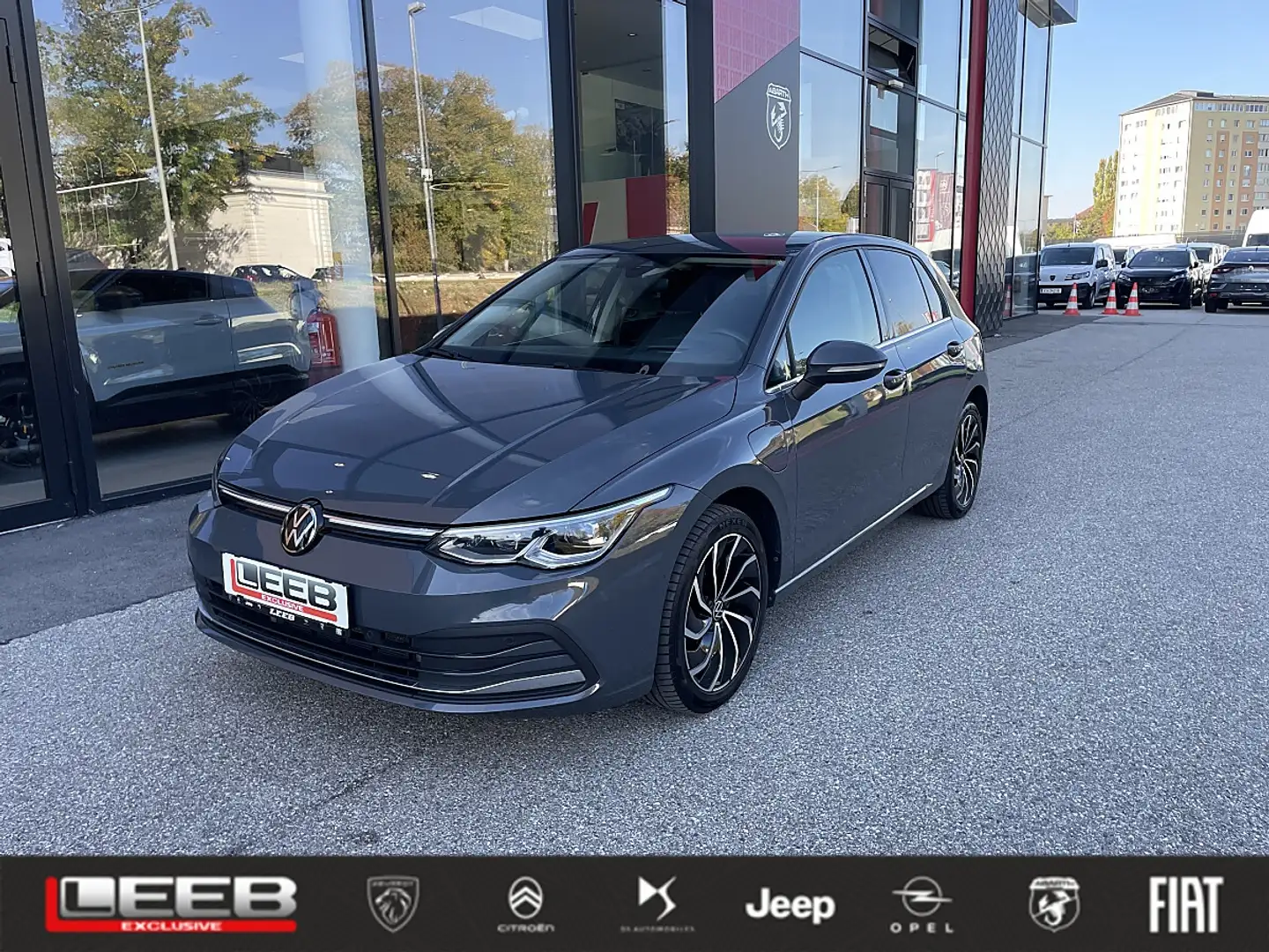 Volkswagen Golf 1,4 eHybrid PHEV Style DSG Grau - 1