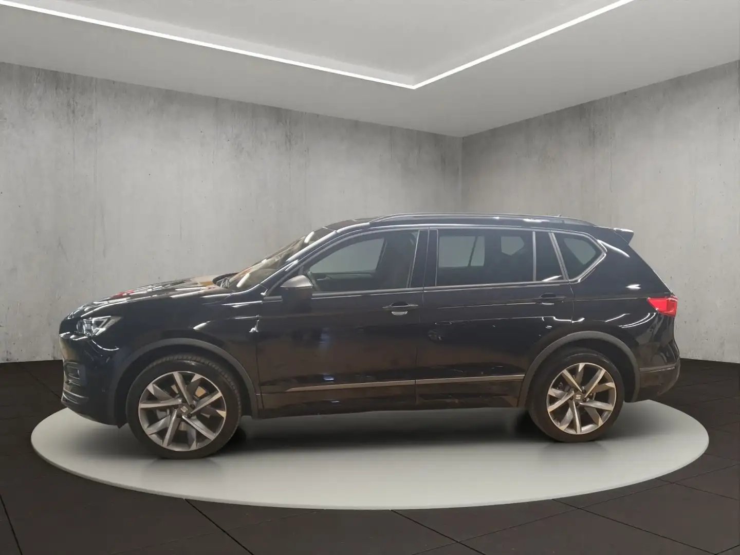 SEAT Tarraco FR, Anhängerkupplung, Panoramadach, Navi Zwart - 2