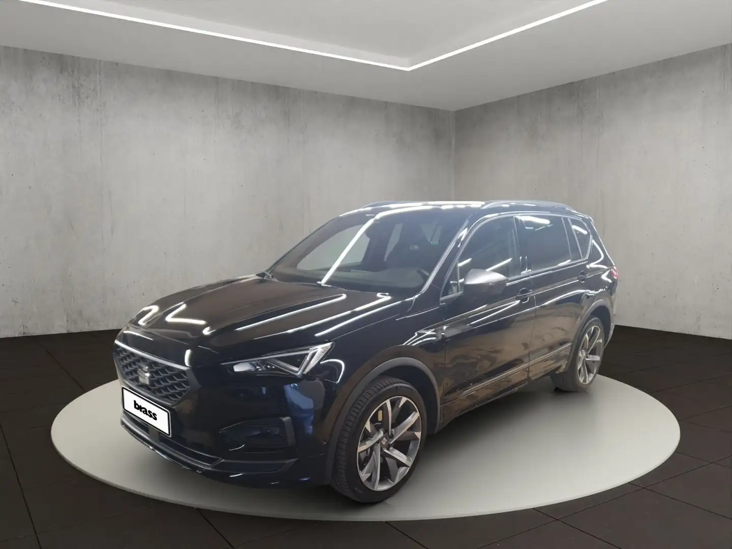 SEAT Tarraco FR, Anhängerkupplung, Panoramadach, Navi Zwart - 1