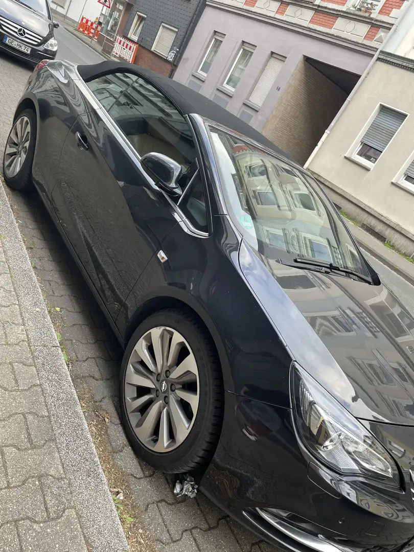Opel Cascada 2.0 BiTurbo CDTI ecoFLEX Start/Stop Edition - 2