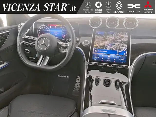 Mercedes-Benz GLC view 5