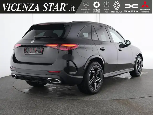 Mercedes-Benz GLC view 2