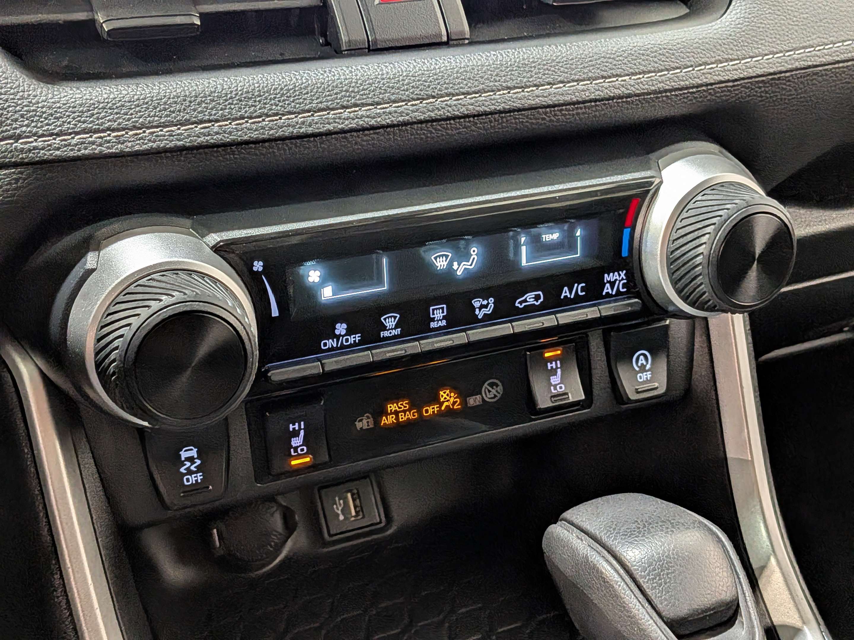 Toyota RAV4 2024