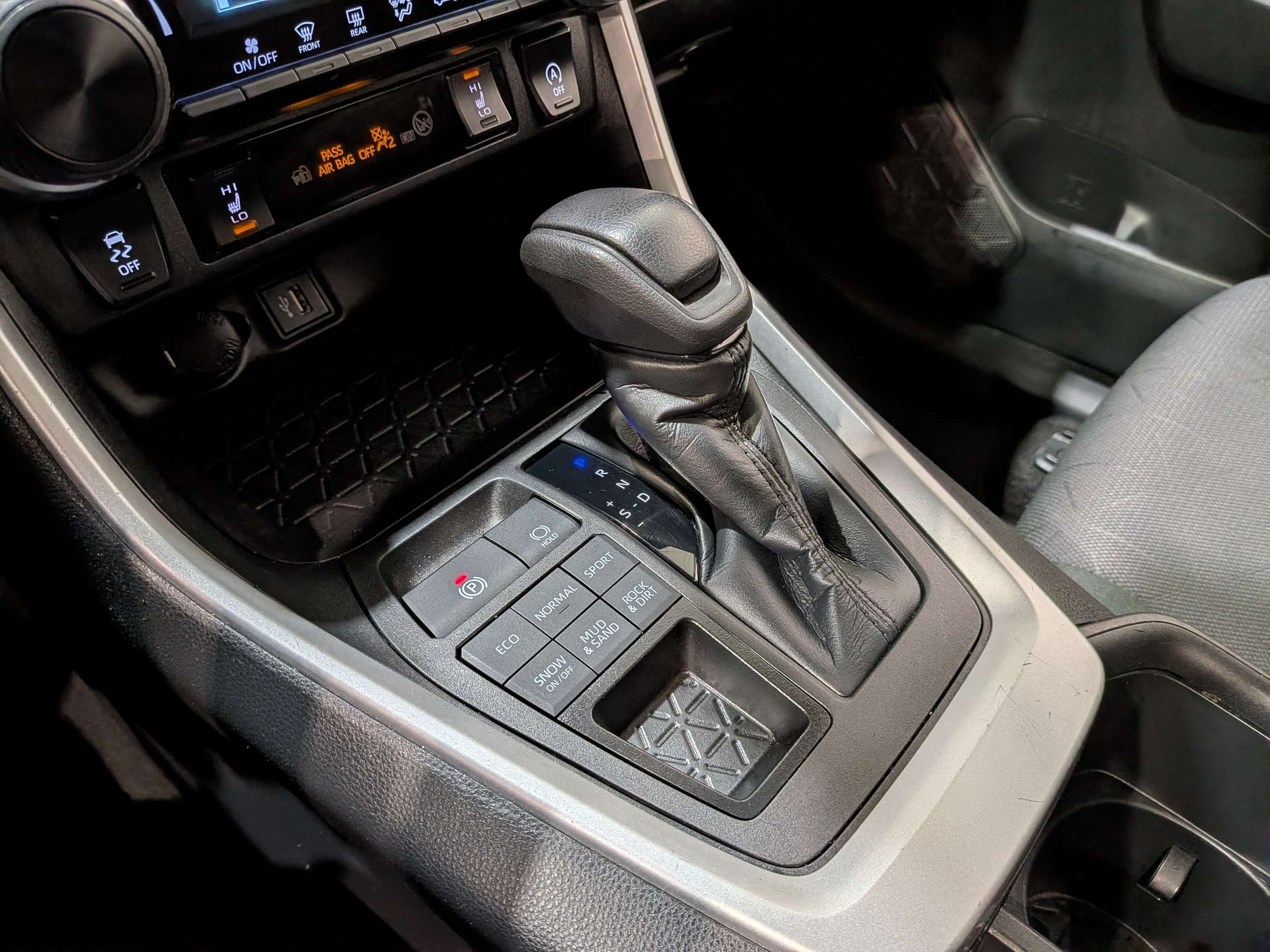 Toyota RAV4 2024