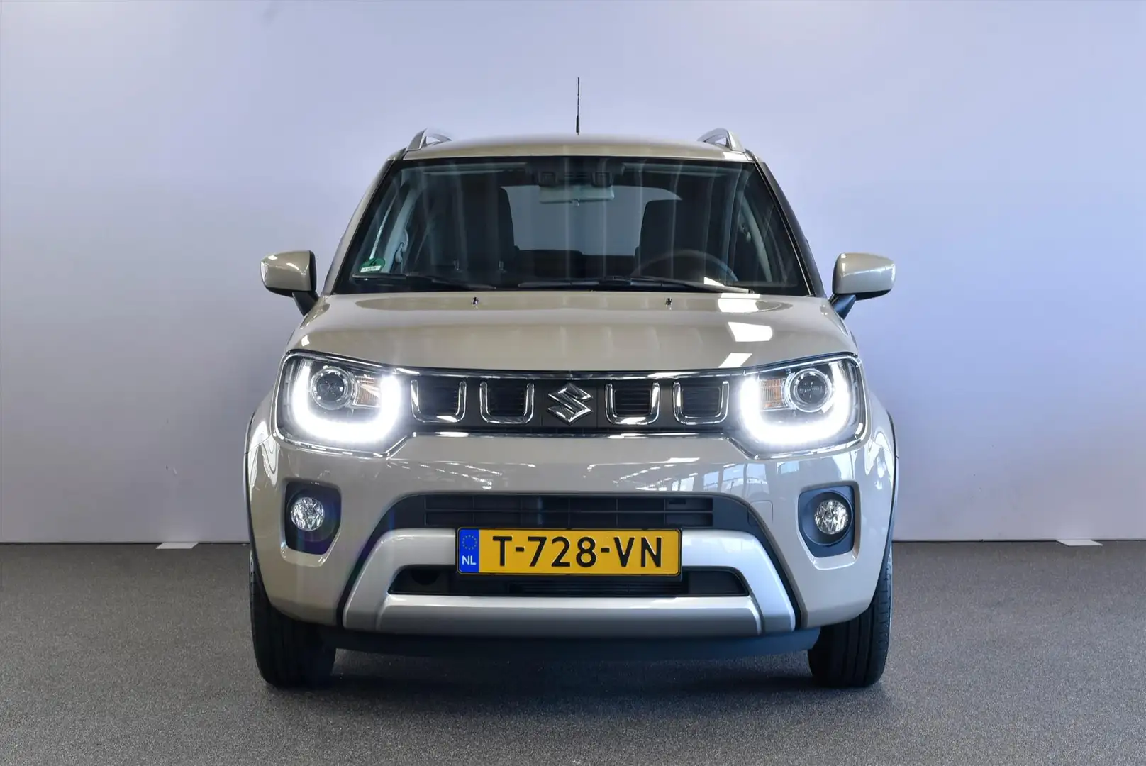 Suzuki Ignis 1.2 Smart Hybrid 83pk Select I Unieke km stand! Bruin - 2